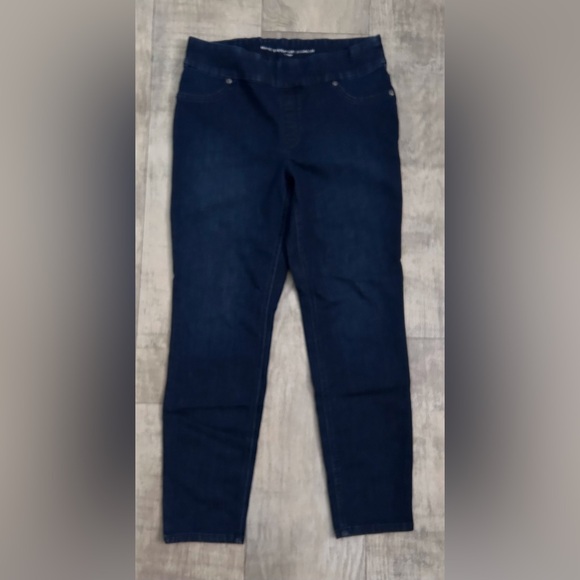 Chico’s Womens Perfect Stretch Soft Jegging Size 10/1.5 - Like New - Picture 2 of 7